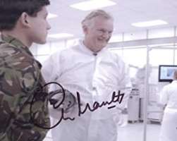 Clive Mantle Signature