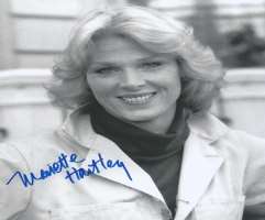 Mariette Hartley Signature