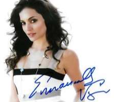 Emmanuelle Vaugier Signature