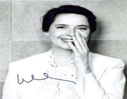 Isabella Rossellini Signature