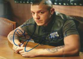 Theo Rossi Signature