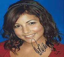 Roxanne Pallett Signature
