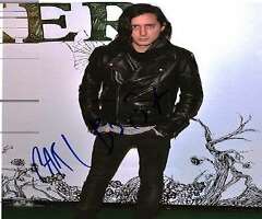 Carl Barat Signature