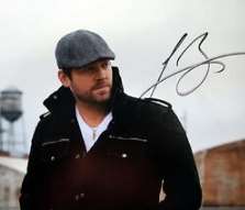 Lee Brice Signature