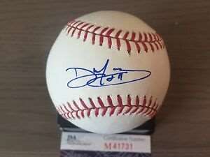 Deven Marrero Signature