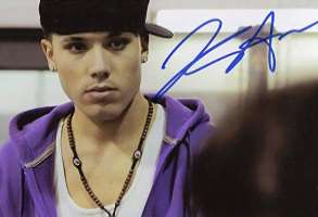 Kristos Andrews Signature