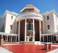 Diana Nyad Pine Crest School