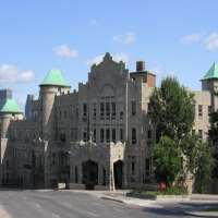 Jennifer Finnigan The Sacred Heart School of Montreal
