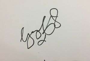 Gaynor Faye Signature