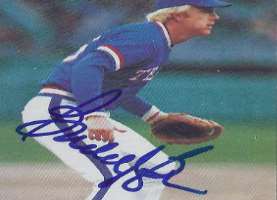 Buddy Bell Signature