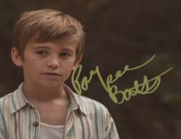Parker Bates Signature
