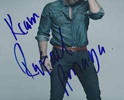 Rafael Amaya Signature