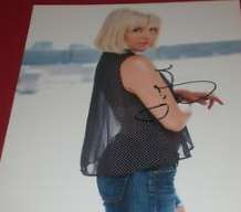 Helene Yorke Signature
