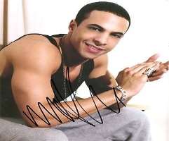 Marvin Humes Signature