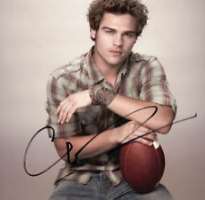 Grey Damon Signature