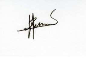 Luc Besson Signature