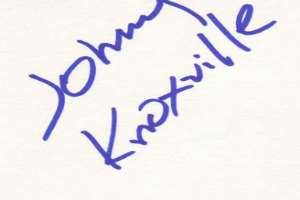 Johnny Knoxville Signature