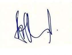 Aaron Eckhart Signature