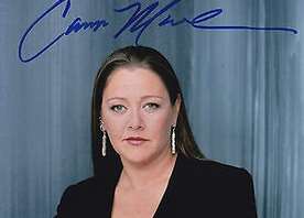 Camryn Manheim Signature