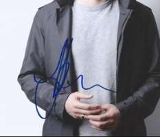 Neil Jackson Signature