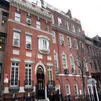 Jennifer O'Neill Dalton School, Manhattan