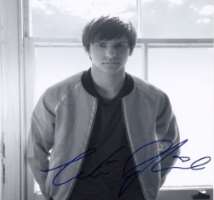 Luke Pasqualino Signature