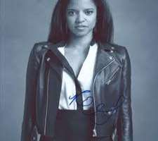 Renee Elise Goldsberry Signature