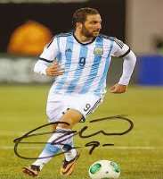 Gonzalo Higuain Signature