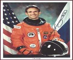 Jerry M. Linenger Signature
