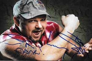 Larry the Cable Guy Signature