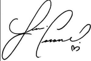 Luis Coronel Signature