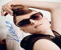 Kiesza Signature