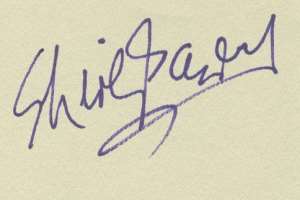 Shirley Bassey Signature