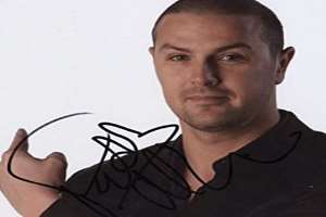 Paddy McGuinness Signature