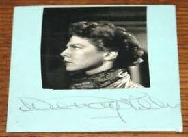 Wendy Hiller Signature