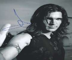 Juanes Birthday, Real Name, Age, Weight, Height, Family, Facts, Contact