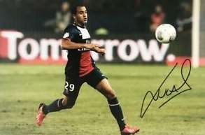 Lucas Moura Signature