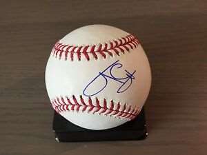 Julio Urias Signature