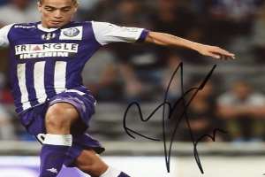 Wissam Ben Yedder Signature
