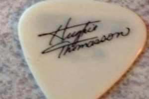 Hughie Thomasson Signature