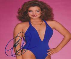 Claudia Christian Signature