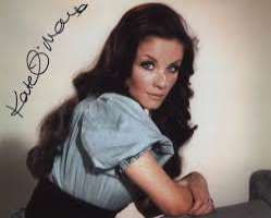 Kate Omara Signature