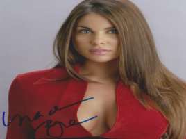 Nadia Bjorlin Signature