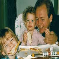 Taryn Marler Childhood Image
