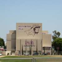 Cheesa Hollywood High School