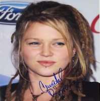 Crystal Bowersox Signature