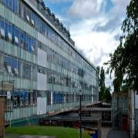 Romy Madley Croft Elliott School, Putney, England