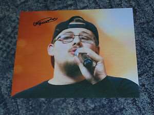 Che Chesterman Signature