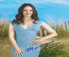 Madeleine Stowe Signature