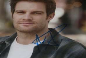 George Stults Signature